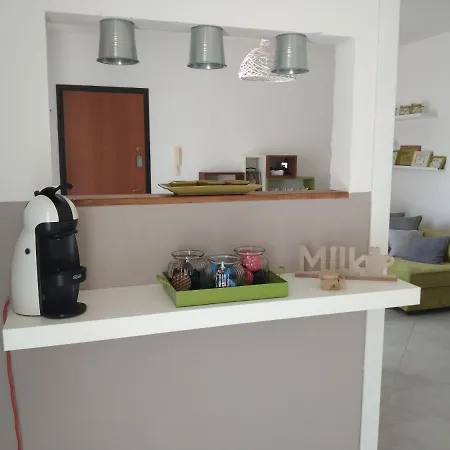 La Jolie Maison Apartment *